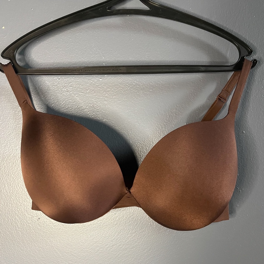 NWOT SKIMS Ultimate Padded Plunge Pushup